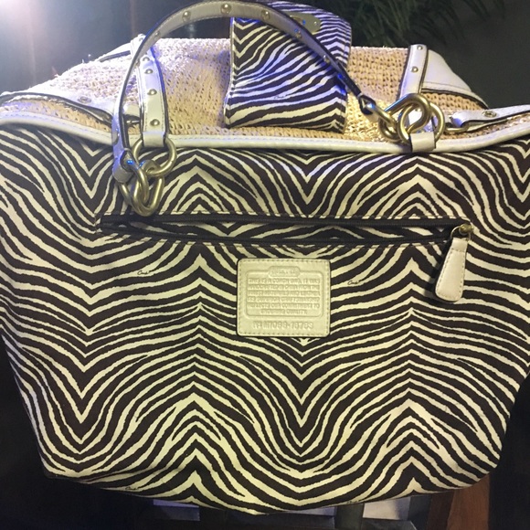 Handbag 👝 - Picture 4 of 5